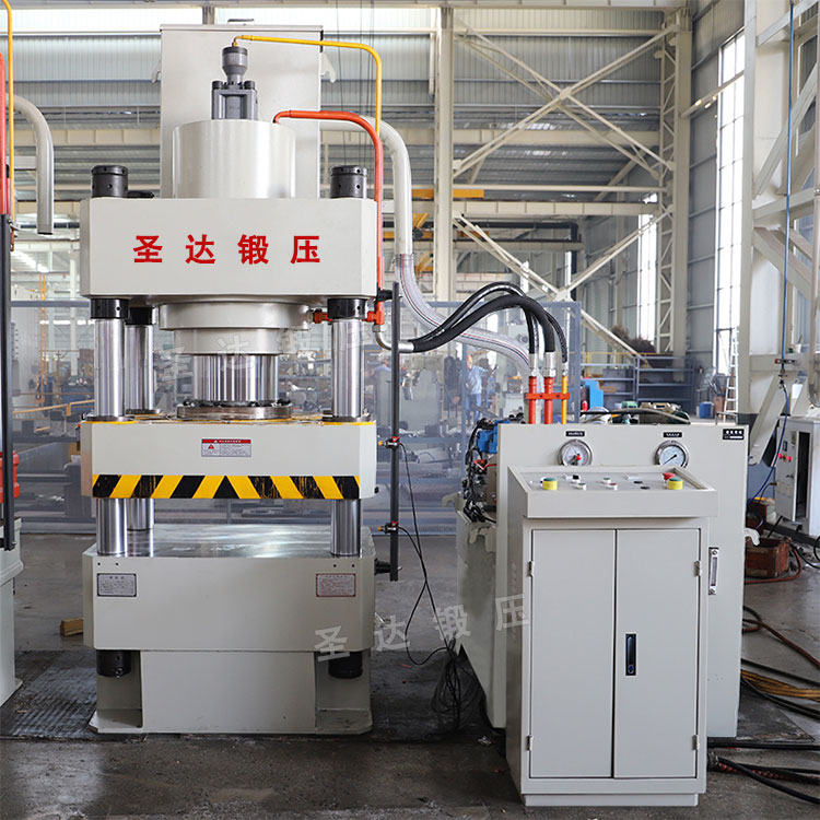 315吨米兰体育登录入口官网下载手机版
