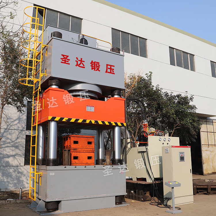 2000吨三梁米兰体育登录入口官网下载手机版
车间展示