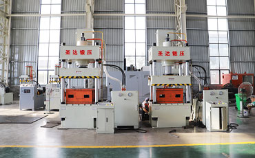 200吨三梁米兰体育登录入口官网下载手机版
(YQ32-200T)