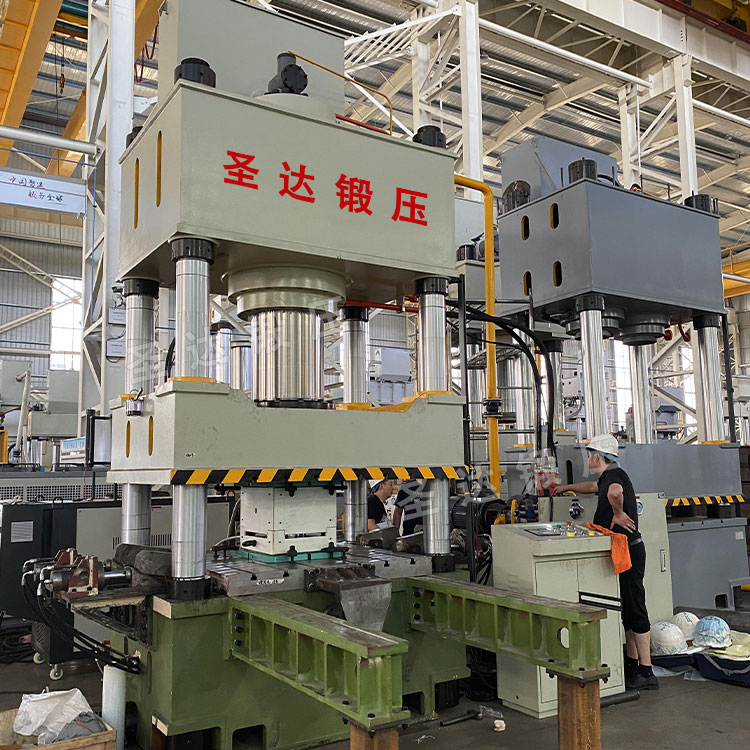 630吨三梁米兰体育登录入口官网下载手机版
